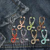 Het sjuksköterska doktor stetoskop emalj brosch pins kreativa lapel broscher emblem för kvinnor män flicka pojke mode smycken gåva 180 o2