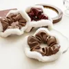 Moda PU Temperamento de Couro Scrunchie Elastic Hair Band para Mulheres Titular De Bonitão Headband Acessórios De Pelúcia De Pelúcia