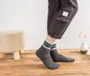 Gestreifte Herren-Crew-Socken aus Baumwolle für Anzug, mittelhohe Socken mit klassischem Muster für Schuhe der Größe 8–12