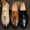 Men Brown Fashion Italy Style Design Dress Top Quality Leather Mens Party New Arrival Business Shoes Y200420
