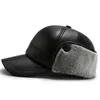 Black PU couro inverno chapéus snapback Earflaps Boné de beisebol Homens Proteção de ouvido Esqui chapéu ao ar livre mais veludo espessamento quente L16 J1225