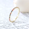 Anillo de bodas de compromiso para mujer de alta calidad Zirconia cúbica arcoíris CZ multicolor en plata de ley 925 chapada en oro de 14 quilates Jew217u