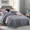 PHF Beauté Couvre Et Couvre-Lits Velours Ensemble De Literie De Luxe 3 Pcs Doux Léger Linge De Lit Reine King Size Gris Rose Argent T200706