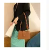 Pu vrouwen tas 2020 nieuwe kleine vierkante tas messenger schoudertas bakken