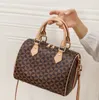 أكياس crossbody الفاخرة للنساء حقيبة يد حقيبة الكتف الأزياء بوسطن السفر حمل أنثى مصمم حقائب اليد محفظة