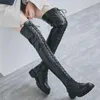 Stiefel Oberschenkel hohe Kriechpflanzen Frauen schwarz Lace Up Strappy über dem Knie langer Welle Mode Sneakers Punk Goth Oxfords1