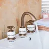 Luxury Brass Material Golden Cold Bathing Faucet Tap 3PCS Set Antique Brass Bathtub Shower Basin Mixer Tap Faucet201k