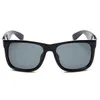 Lunettes de soleil carrées classiques pour femmes hommes design rétro dégradé UV400 nuances Top qualité conduite en plein air lunettes de soleil hommes dames avec étui