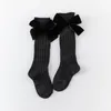 Ins Baby Girls Kolano Wysokie Skarpety Kids Toddler Sock Velvet Bow Bawełna Mid Skarpety Dla Mała Dziewczynka Knitting Tube Socks