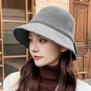 Beanie/Skull Caps 2021 Qualità stile coreano Inverno Cappello da uomo e da donna 100% lana Pelliccia Pescatore Bombetta Marchio di moda Regolabile B