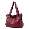 New fashion trend women's bag single shoulder bag lattice simple single shoulder bag large capacity Mommy handbag