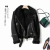 Aigo Kvinnor Vinter Faux Shearling Sheepskin Fake Läder Jackor Lady Tjock Varm Suede Lambs Korta Motorcykel Brun Coats 211221