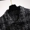 여성을위한 새로운 가을 겨울 플러스 사이즈 코트 큰 긴 소매 캐주얼 느슨한 옷깃 격자 무늬 긴 코트 블랙 LJ201106
