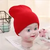 15 anni Bambini Neonati Tinta unita Beanie in maglia Cappello da sci Berretti con teschio Slouchy Cappelli invernali in maglia spessa Bambini Berretti in tinta unita in bianco E8494397