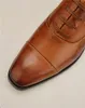 18SS 디자이너 Mens 신발 신발 정품 가죽 아파트 비즈니스 공식 신발 남성 파티 파티 드레스 브로그 옥스포드 더비 신발 Zapatos Hombre