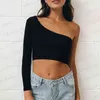 2021 Vrouwen Sexy Mode Enkele Mouw T-shirt Nieuwste hete One Schouder Slope Lange Mouwen Crop Top Vrouw Zwart Witte Solid Tops G220228