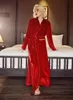 Röd Velvet Bridal Sleepwear Långärmade Tjocken Nattklädsel Med Bälte Sexig Party Nightgowns Robes Custom Made