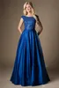 Röd Satin Long Modest Prom Klänningar 2020 med Cap Sleeves A-Line Tungt Beaded Bodice College Modest Evening Party Gowns Couture On Sale