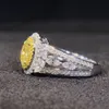 중공 노란색 다이아몬드 전체 상감 지르콘 반지 결혼식 저녁 식사 신부 쥬얼리 액세서리 CX220310