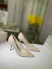 트렌드 새로운 2022 패션 신발 섹시한 장식 조각 얕은 여성 뾰족한 메쉬 결혼식 신발 3 발 뒤꿈치 유형 선택 사항