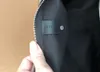 50cm大容量ブラックフラワー女性旅行袋2020高品質の男性ショルダーダッフルバッグロックヘッド付き荷物ボトムリベット