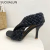 Suojialun sommar varumärke design väv sexig tunn högklack klänning glida på peep toe pump utomhus sandal skor Q1217