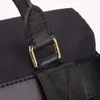 Designer ryggsäck kvinnor nylon crossbody väska mode baksida för kvinna duk stor axelväska handväska klassisk messenger fallskärm tyg dicky