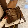 المرأة حقيبة مصمم الأزياء خمر لينة حقائب الكتف الجلود للنساء سعة كبيرة أنثى حقيبة crossbody حقائب سيدة