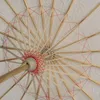 クラシックホワイト竹ペーパー傘工芸品油塗り紙傘空白絵画花嫁の結婚式のパラソル舞台装飾RRB13138