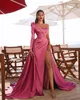 Stijlvolle Mermaid Side Split Prom Dresses met afneembare trein één schouder lange mouwen avondjurken satijnen geplooide formele jurk