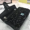 2021 Kadın Tasarımcı Omuz Çantaları Nakış Gümüş Zincir Çantalar Klasik Mektup Lady Handbag En Kalite Sequins Crossbody Bag Purse281a