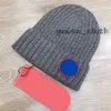 Top Calidad para el Regalo 2020 Canadá Designer Mens Mujeres Skull Caps Bané Bonete Invierno Hombres Hombras de punto Gorros Cálidos Sombreros Durag Gorros Gorros