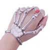 Punk punkowy pierścionek z palcem dla mężczyzn szkielet czaszka kość ręczna bransoletki Banles Christmas Halloween Gift W-00441