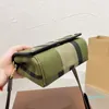 2022 Flip Mailbag Tasche Einzelnen Schulter Taschen Messenger Handtaschen Frauen Streifen Umhängetasche Handtasche Mode Klappe Leinwand