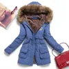 зимняя женская куртка среднего длинного утолщения плюс размер 4xl Outwear с капюшоном капюшона Slim Parka Parka Padded Overcoat 220819