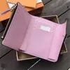 2022 Frauen Designer Buchstaben Brieftasche Luxusfalten Brieftasche gute Leder -Geldbörsen Ladies Kartenpaket mit Boxkarte 250Z