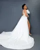 2021 Vintage Arabo Aso Ebi Abiti da sposa a sirena Cristalli Perle Pizzo Illusion Neck Ruffles Side Split Maniche lunghe Treno staccabile Overskirts Abiti da sposa