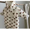 Invierno Bebé Traje de nieve Terciopelo Bebé recién nacido Mameluco Ropa para niñas Grueso Cálido Niño Mono Mono con capucha Onesie Ropa infantil Ropa exterior 210312