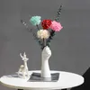 陶器の花瓶のノルディックスタイルゴールデンハンド花瓶の花現代のホームオフィスクリエイティブフローラルコンポリションリビングルームオーナメント210623