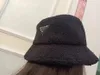 Designer Mode 21ss Beanie Baseballmütze Männer Frauen Herbst Winterkappen Strick Pelzknoullies Warme Hut Mädchen Hüte