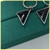 Women Hoop Dangle Earrings Fashion Designer Triangle Earring Womens Mens smycken Luxurys Märken P Studörhängen Halsband 925 SILV3656231