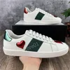 2021 Men Women Sneaker Casual Shoes Low Top Italy Ace Bee Stripes Shoe Flat Leather Snake Tiger Walking Sports Trainers Chaussures Pour Hommes