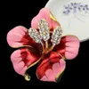 Diamond Flower Brosches Pins Corsage Emamel Diamond Boutonniere Stick Corsage Wedding Brosch för kvinnor män mode smycken gåva