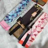 クラシック100％シルクプリントスカーフ女性春のスカーフのタグショールと包まれたギフト120 * 8cmヘッドバンドバッグ装飾