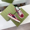 Designers Tennis sneaker canvas Lyx Sko Beige Blå tvättad jacquard denim Dam Skor Ace Gummisula Broderade Vintage Casual Sneakers