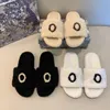 2022 Nieuwe Vrouwen Furry Brief Slippers Grote Hoofd Teen Slides Fuzzy Soft House Dames Schoenen Bont Pluizige Sandalen Winter Warme Slipper Flip Flops Wol Loafer Beach met Box S118