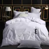 Luxurys Designers Home Textiles Textile Liberge Ensemble de 4 pièces Soft Modern Style Holiday 1 Quilt Cover 1quilt 2 Pillowcas7052198