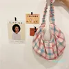 Filles étudiant pli Plaid Hobos Crossbosy sacs contraste couleur femmes Polyester coton sacs à main mode femme Shopping fourre-tout sac