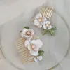 Guld Floral Bridal Combs Pins Leaf Pearls Kvinnor Tillbehör Hand Wired Wedding Hair Piece Poggraphy Modellering Smycken