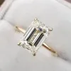 2021 Fashions Femmes Sterling Silver 925 Bijoux Classic Engagement Ring Emerald Cut Diamond Ring4841602